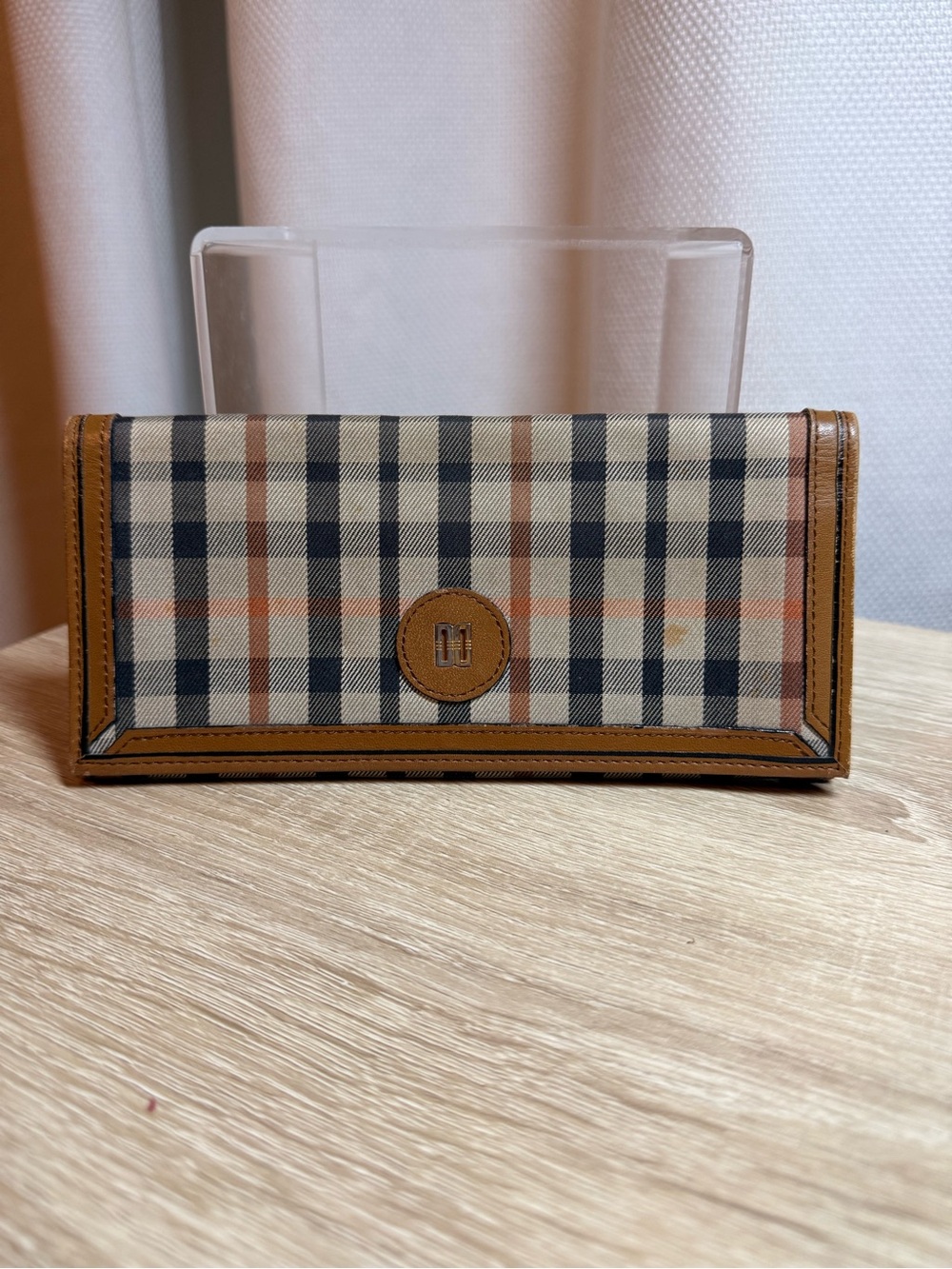 daks England Plaid Pattern checkbook Wallet with Tan Trim